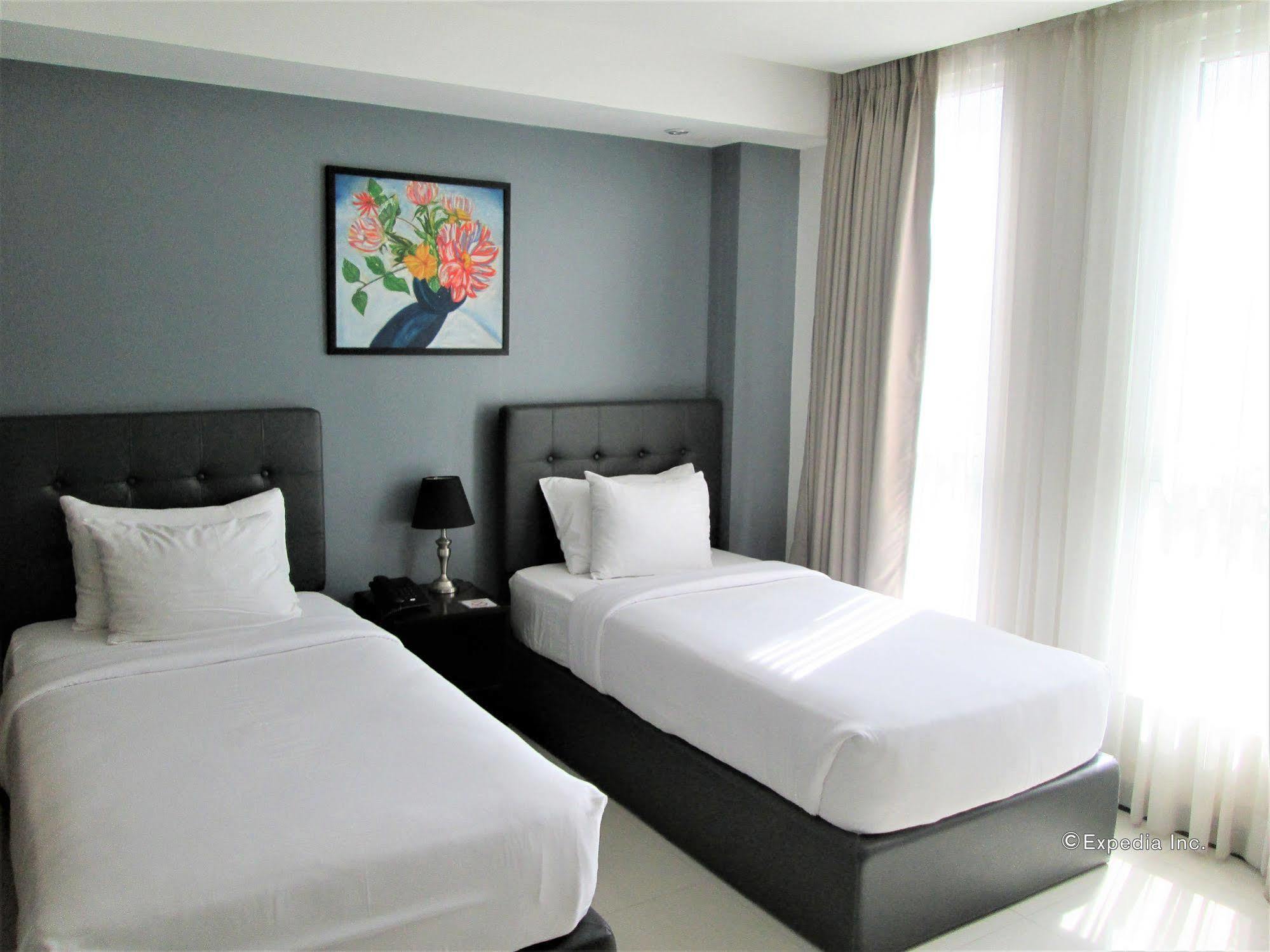The Pacifico Boutique Hotel Cagayan de Oro Bagian luar foto
